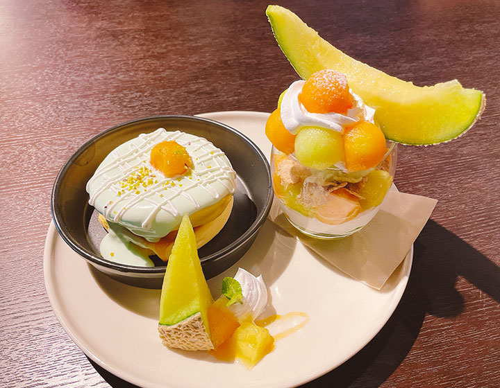 Cafe Kotodama - Pancake plate with melon (Limited menu after 14:00)