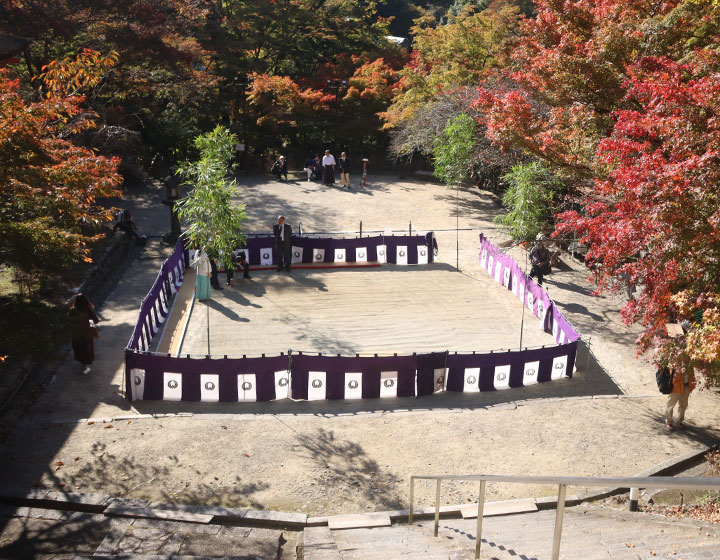 The view from these stairs looks pretty interesting too.